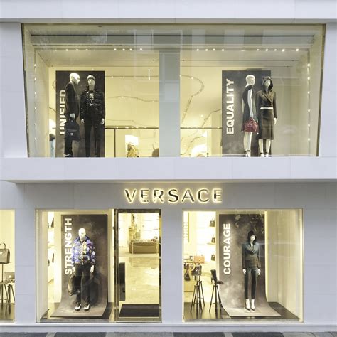 versace frankfurt email|Versace Outlet Store near Frankfurt .